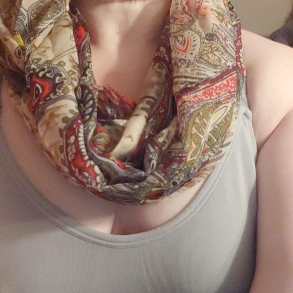 Infinity scarf - Picture 3 of 5